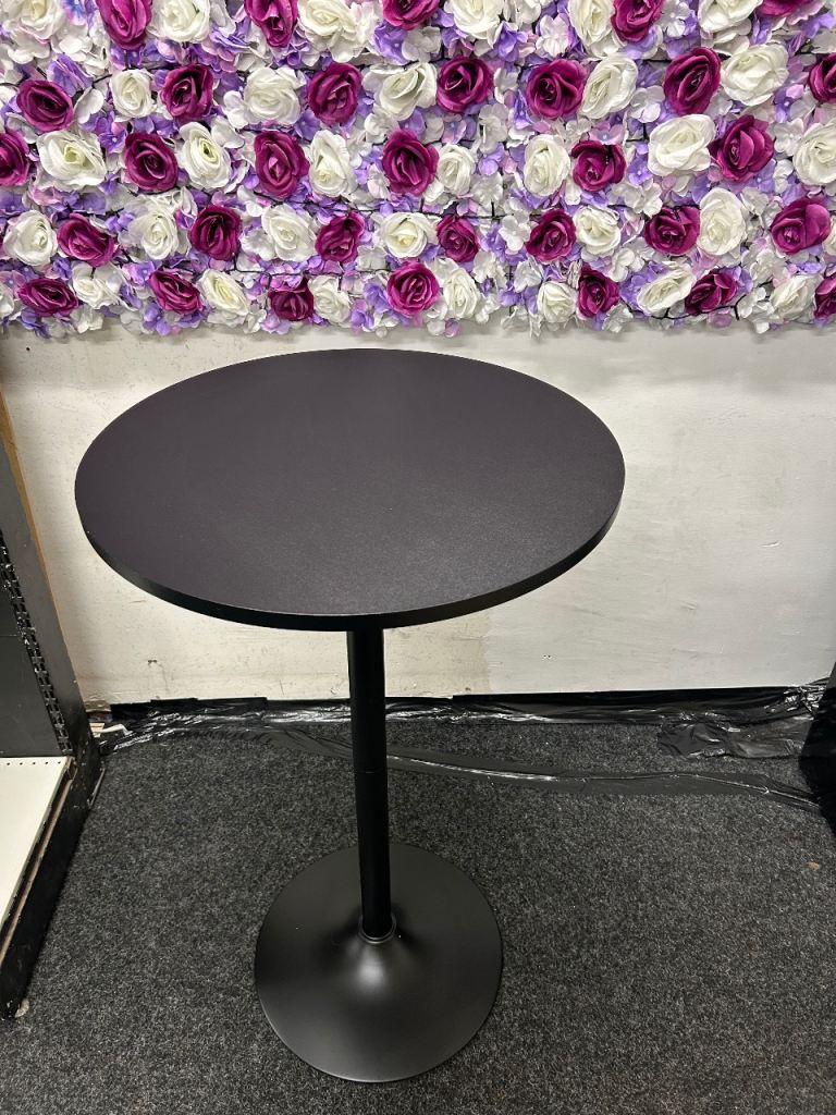 Round Top Pub and Bar Table with MDF Top and Base