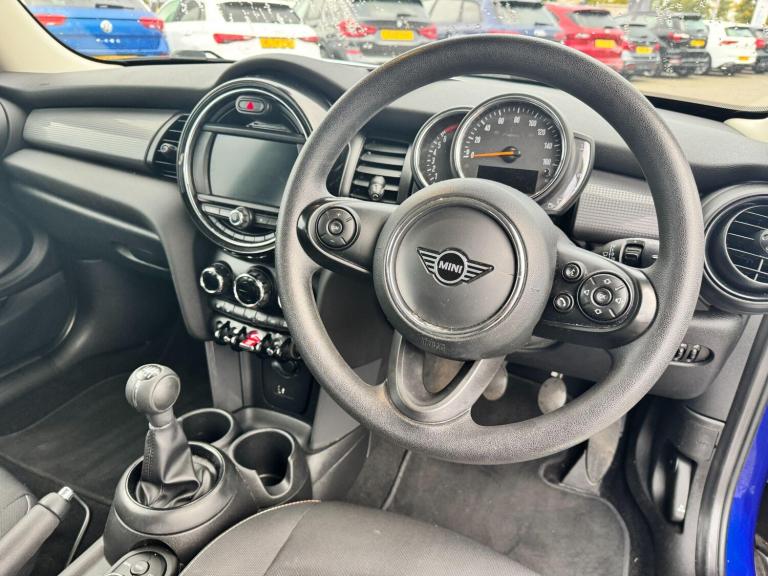 2020 MINI Hatch 1.5 Cooper Classic II 3dr HATCHBACK PETROL Manual
