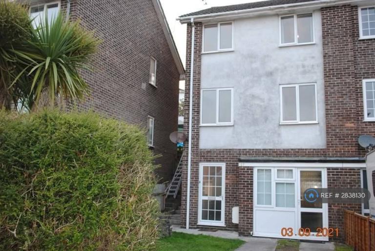 5 bedroom house in Pengarth Rise, Falmouth, TR11 (5 bed) (#2838130)