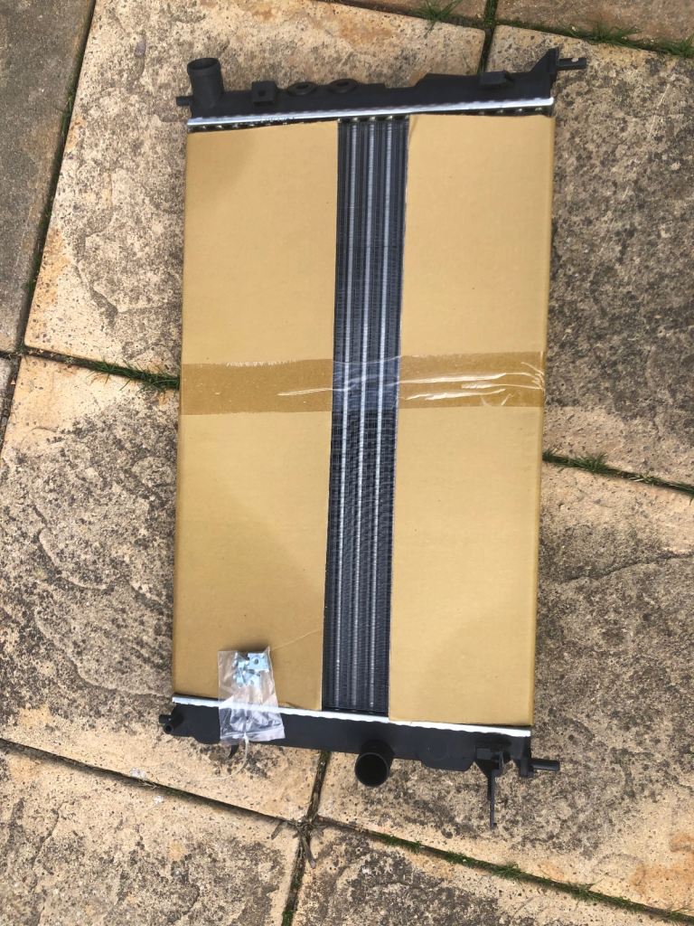 Vauxhall vectra radiator 