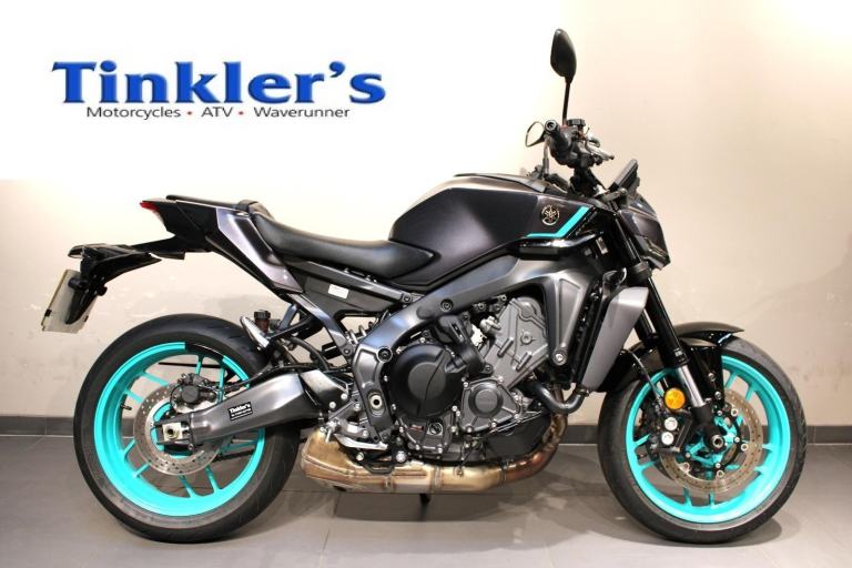 2025 25 Yamaha MT-09 Y-AMT(Yamaha Automated Manual Transmission) Midnight Cyan