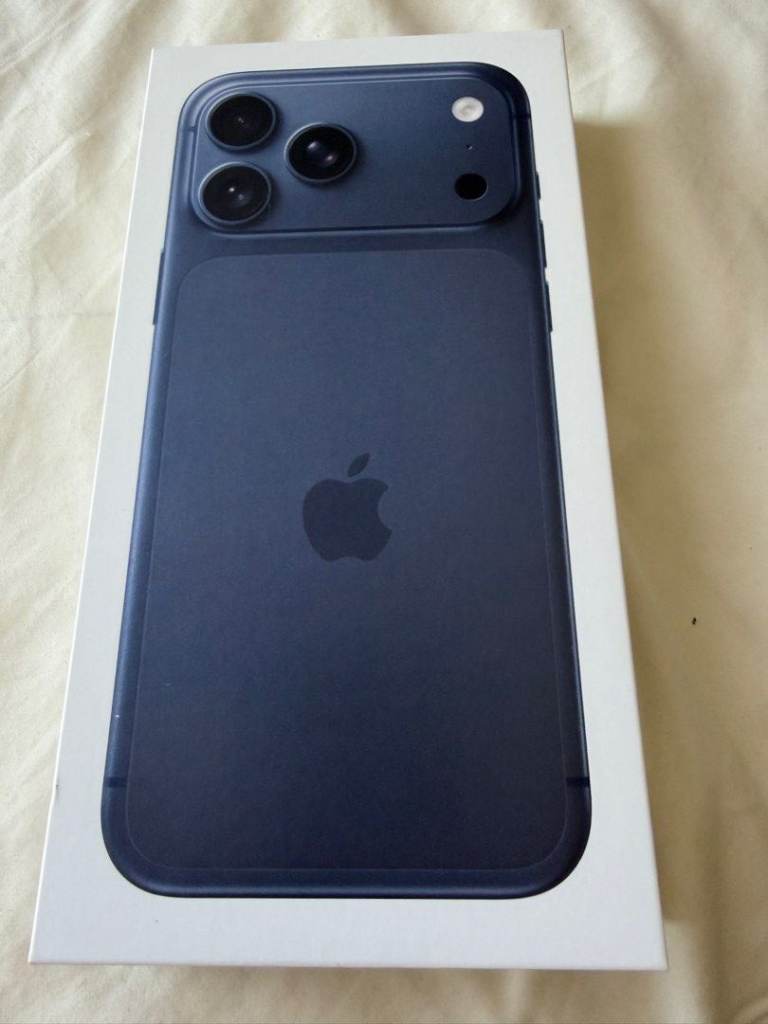 Apple iPhone 17 Pro Max 256GB - Brand New, Blue