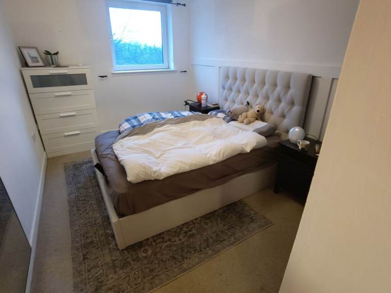 Ottoman storage bed with mattress