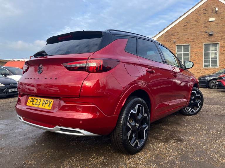2023 Vauxhall Grandland 1.2 Turbo Ultimate 5dr Hatchback PETROL Manual