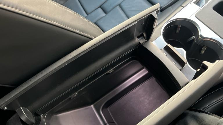 2022 DS Automobiles DS 7 Crossback 1.6 E-TENSE 13.2kWh Opera Crossback 5dr Petrol Plug-in Hybrid ...