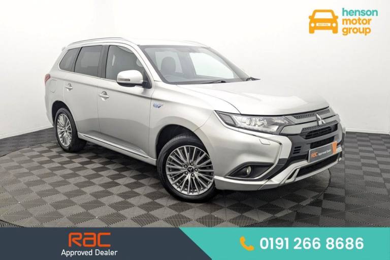 2020 Mitsubishi Outlander 2.4h TwinMotor 13.8kWh Dynamic SUV 5dr Petrol Plug-in Hybrid CVT 4WD Eu...