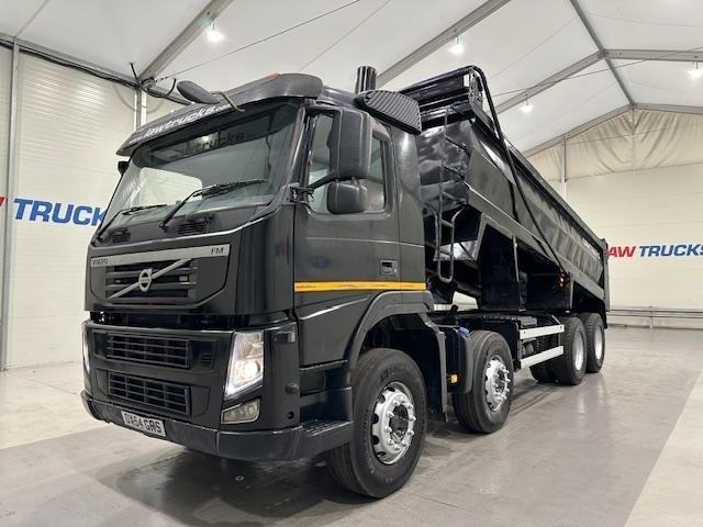 Volvo FM 370 8x4 Day Cab Steel Tipper