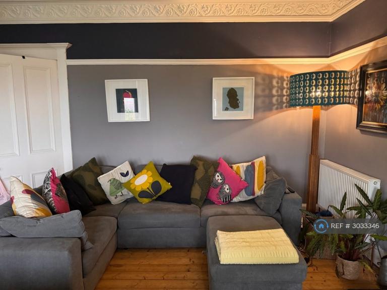 3 bedroom flat in West Kilbride, West Kilbride, KA23 (3 bed) (#3033346)