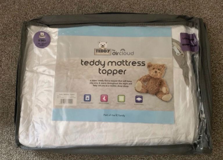 Teddy mattress topper