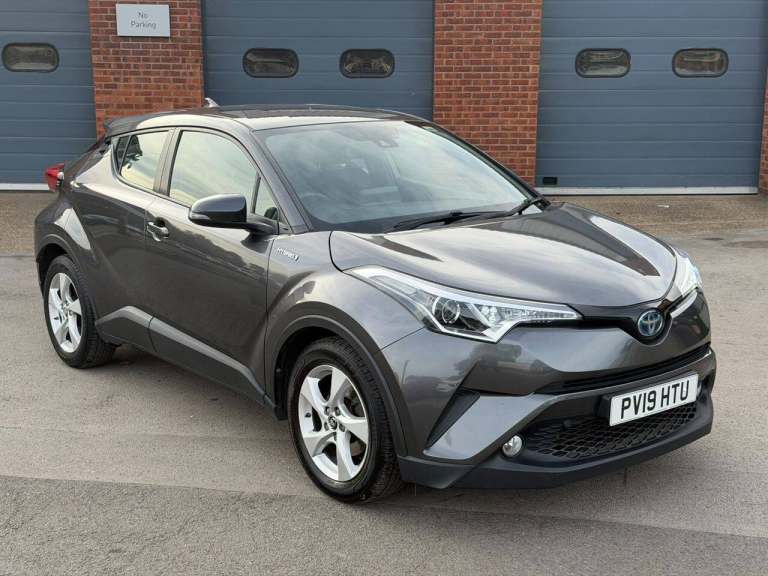 Toyota C-HR 1.8 Hybrid Icon 5dr CVT Hybrid