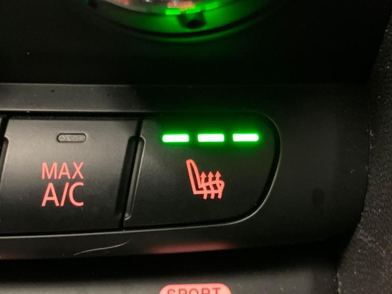 2020 MINI Electric Hatch Cooper SE 32.6kWh Level 3 Hatchback 3dr Electric Auto (184 ps) - PAN ROO...