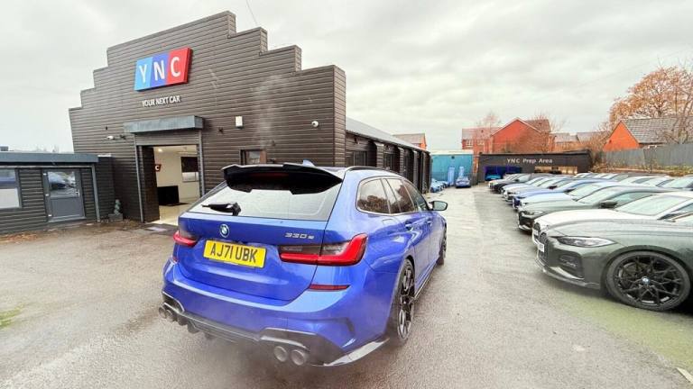 2022 BMW 3 Series 330e M Sport 5dr Step Auto ESTATE PETROL/ELECTRIC Automatic