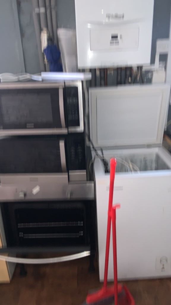 Fully Furnished 1 Bedroom Flat with Balcony and Private Car Park in Digbeth 