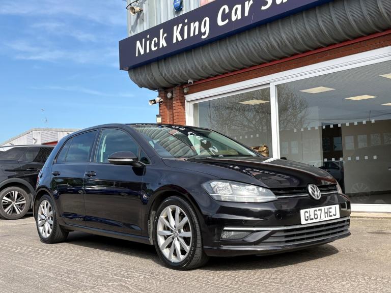 2017 Volkswagen Golf 2.0 TDI GT 5dr ++ NAV / DAB / ULEZ / 67 MPG / 6 SERVICES ++ HATCHBACK Diesel...