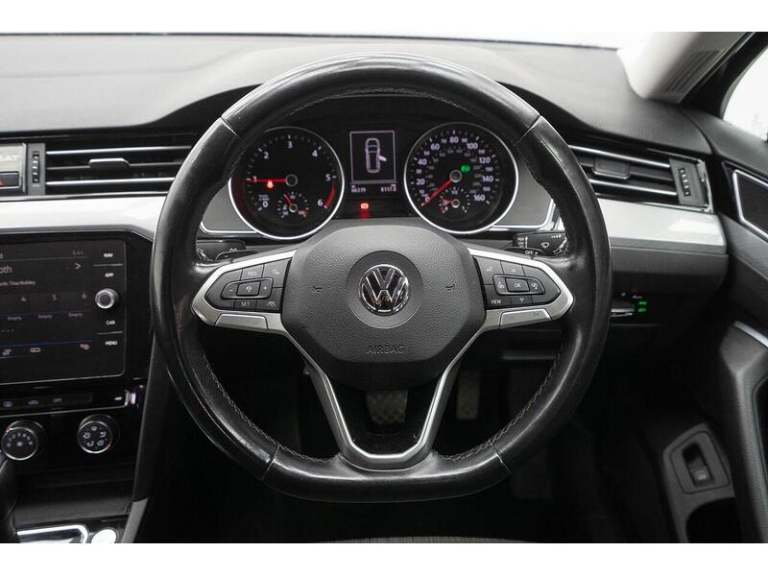 2019 Volkswagen Passat 1.6 TDI SE Nav DSG Euro 6 (s/s) 5dr Estate Diesel Automatic