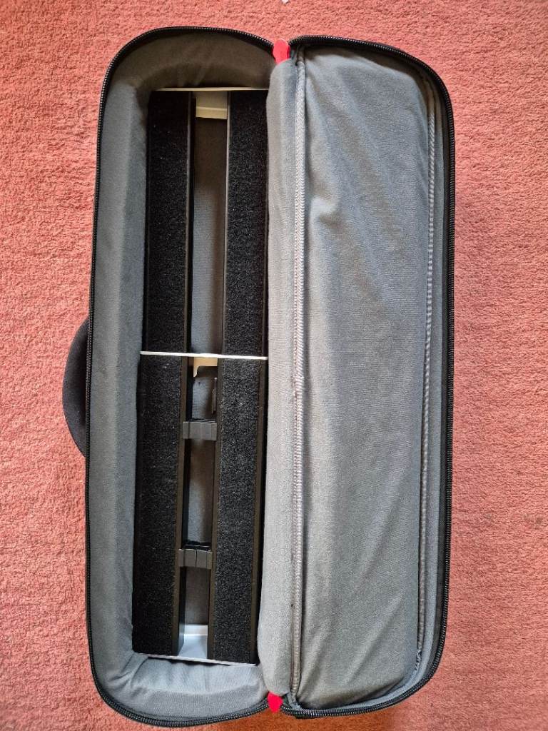 D'Addario Guitar Effects Pedalboard Xpnd with Padded Zip Case & Strap