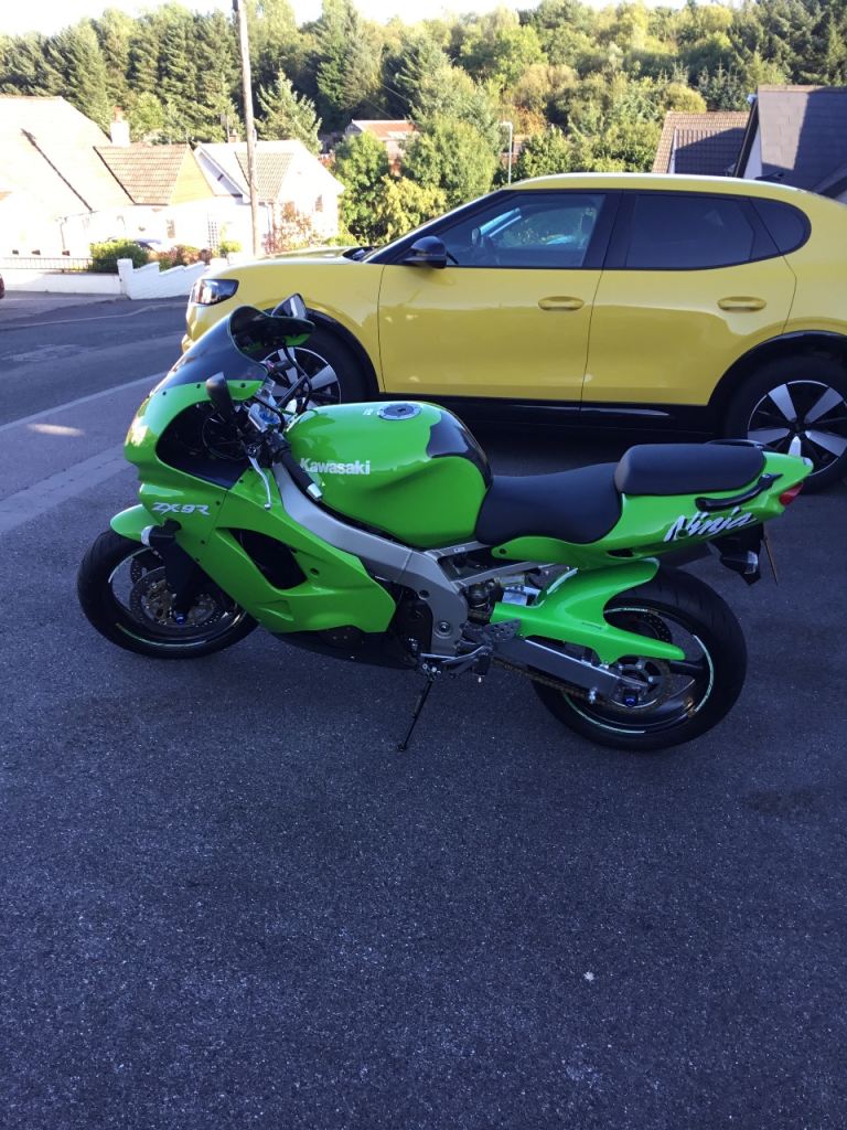 Kawasaki, Ninja ZX 9, 1999, 899 (cc)