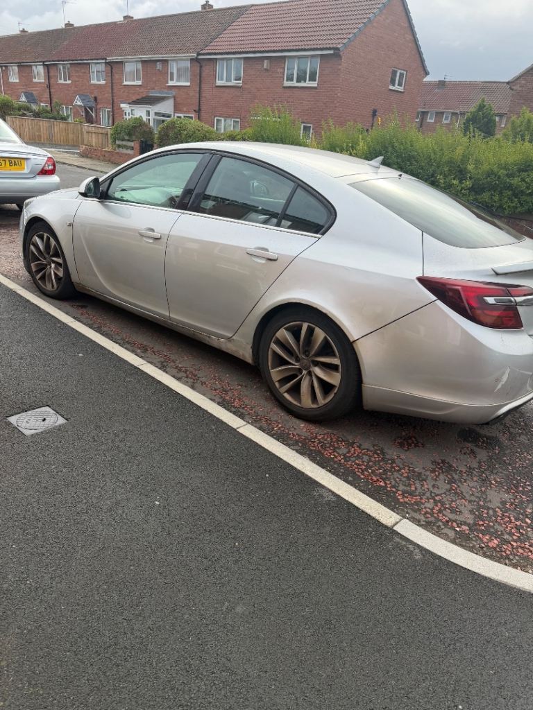 Vauxhall, INSIGNIA, Hatchback, 2014, Manual, 1956 (cc), 5 doors