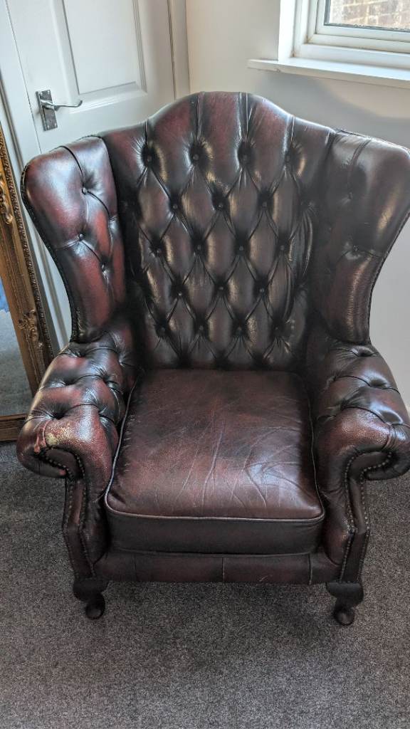 Original Wingback Studded Smokers Seat
