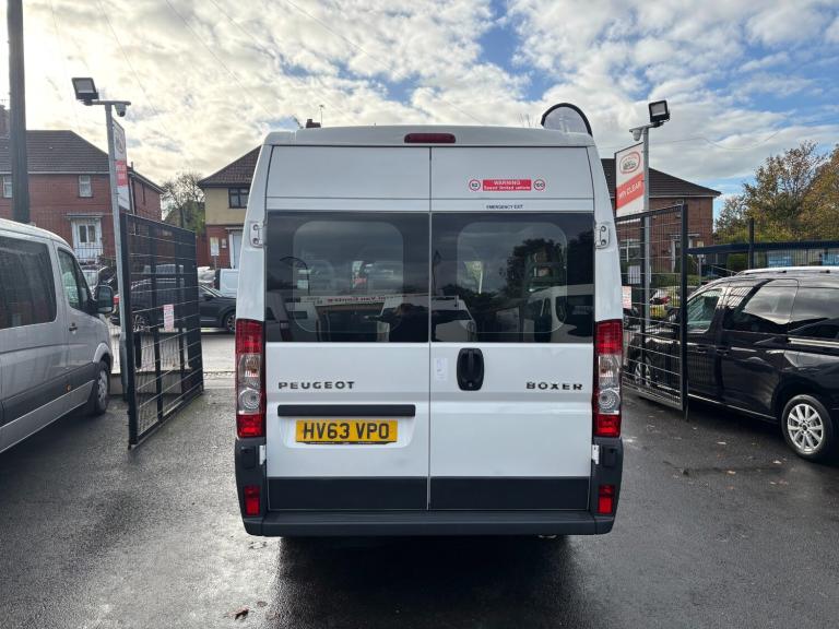 2013 Peugeot Boxer  2.2 HDi 440 Window Van 4dr Diesel Manual FWD L4 H2 (130 bhp) Minibus Diesel M...