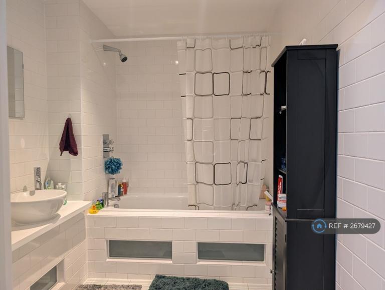 1 bedroom flat in Advent House, Manchester, M4 (1 bed) (#2679427)