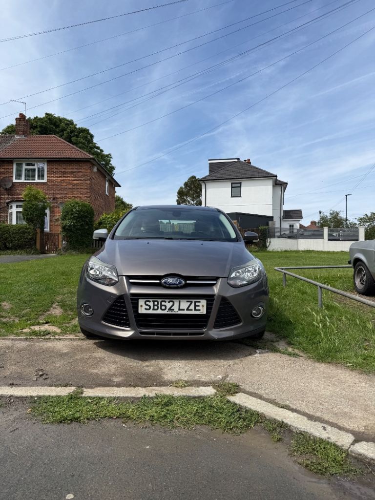 Ford, FOCUS, Hatchback, 2012, Semi-Auto, 1596 (cc), 5 doors