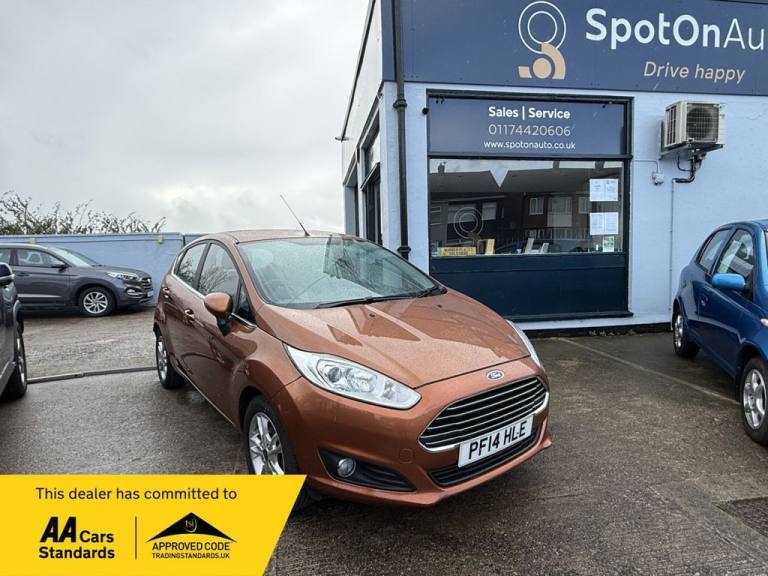2014 Ford Fiesta 1.25 Zetec Hatchback 5dr Petrol Manual Euro 5 (82 ps) Hatchback Petrol Manual