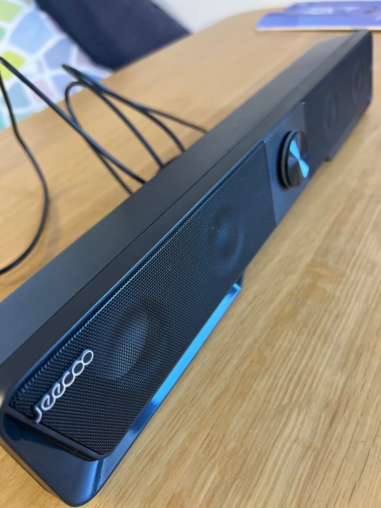 Jeecoo Soundbar Speaker - Black, Good Condition