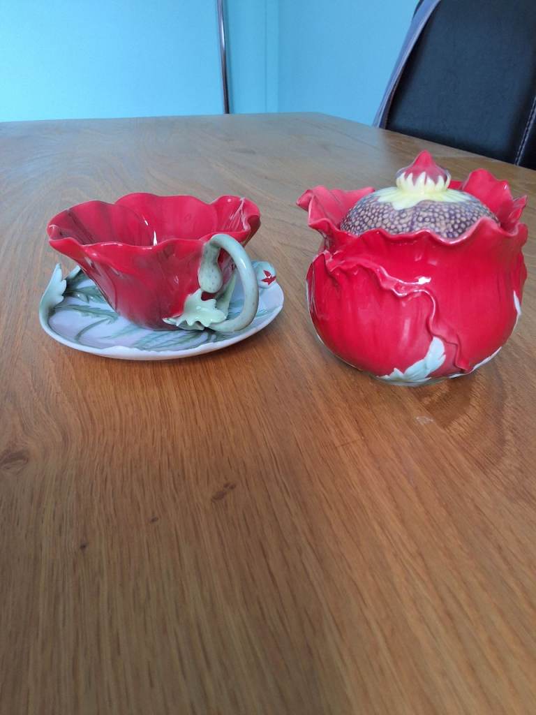 Vintage FRANZ poppy porcelain cup and saucer set with matching sugar pot