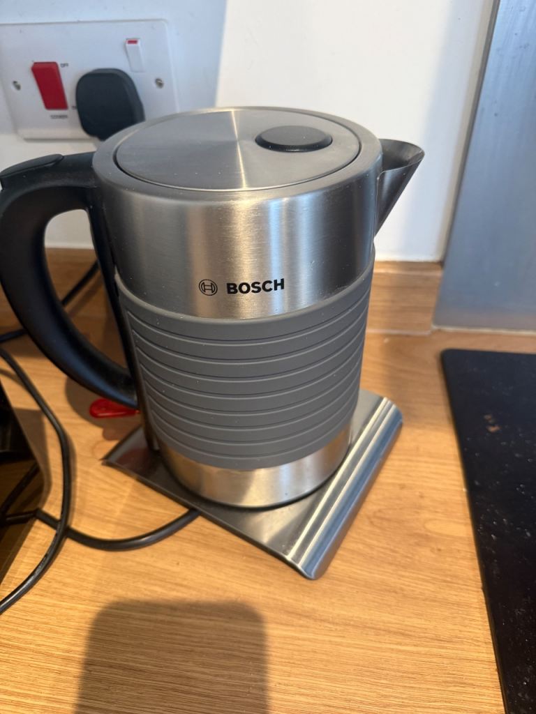 Bosch Stainless Steel Kettle – Good Condition