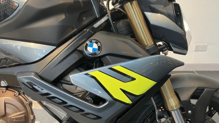 2024 BMW S1000 BMW S1000R SPORT ROADSTER Petrol Manual