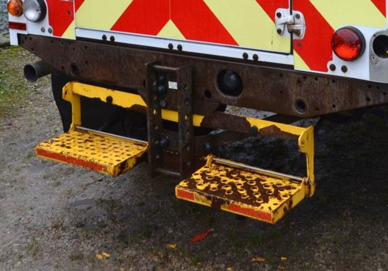 Land Rover Defender Rear Folding Step Assembly