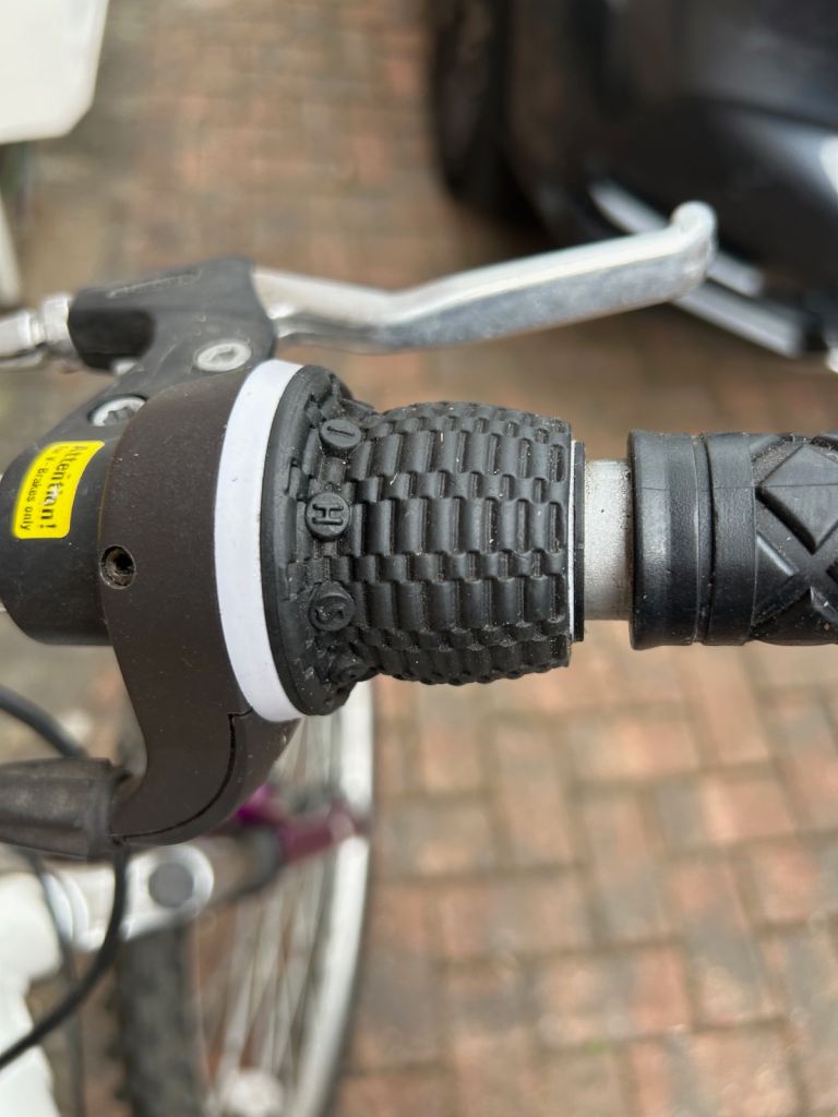 Women’s Raleigh Trail 100 Hybrid Bike