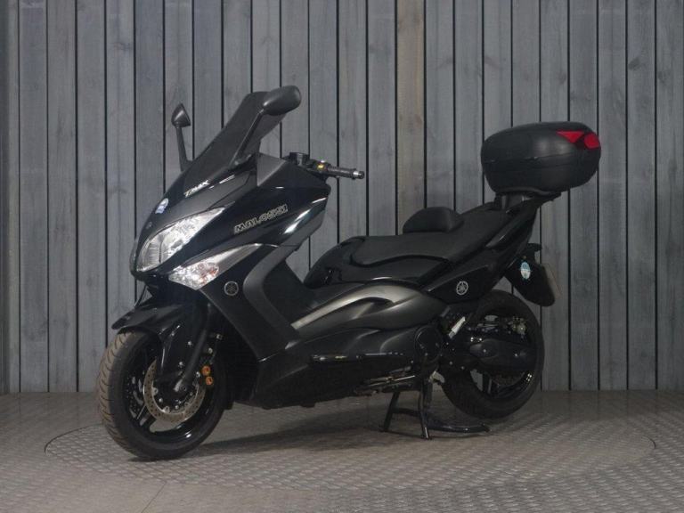 2011 11 YAMAHA TMAX 500