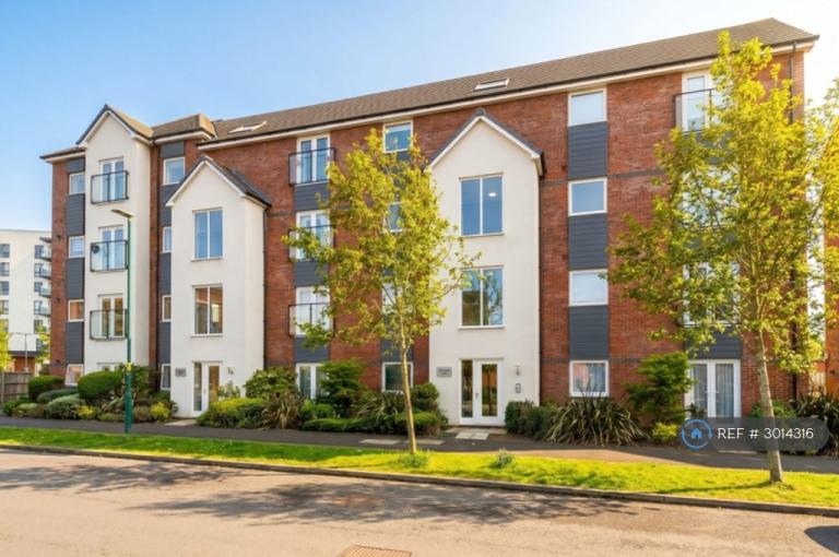 2 bedroom flat in Armstrong Court, Solihull, B90 (2 bed) (#3014316)