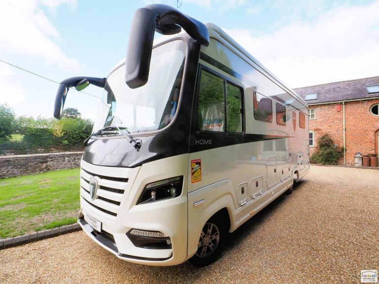 Morelo Home 82M, 4 Berth, 4 Belt, Luxury Motorhome