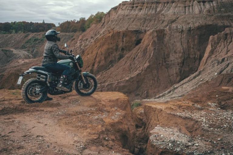 Benelli Leoncino 800 Trail Retro Bike Motorcycle Naked