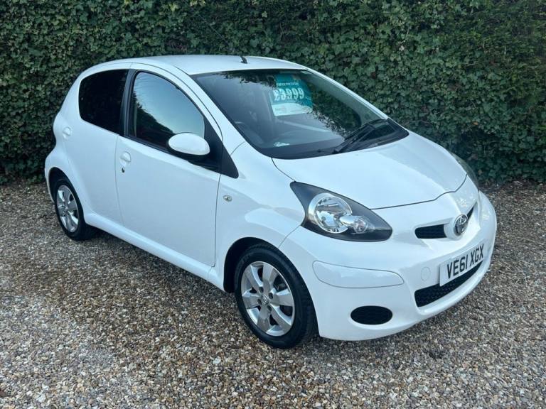 2012 Toyota AYGO 1.0 VVT-i Go Hatchback 5dr Petrol Manual Euro 5 (67 ps) Hatchback Petrol Manual