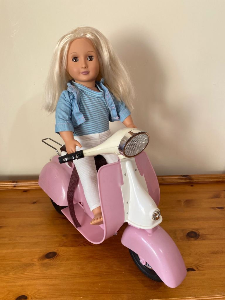 Our Generation Bundle : 2 dressed dolls, pink Vespa scooter & salon chair 
