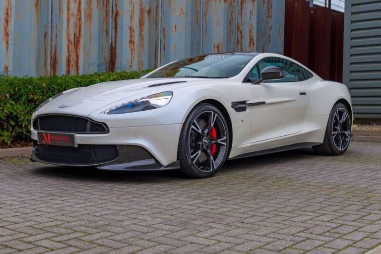 2017 Aston Martin Vanquish Vanquish S Coupe Coupe Petrol Automatic
