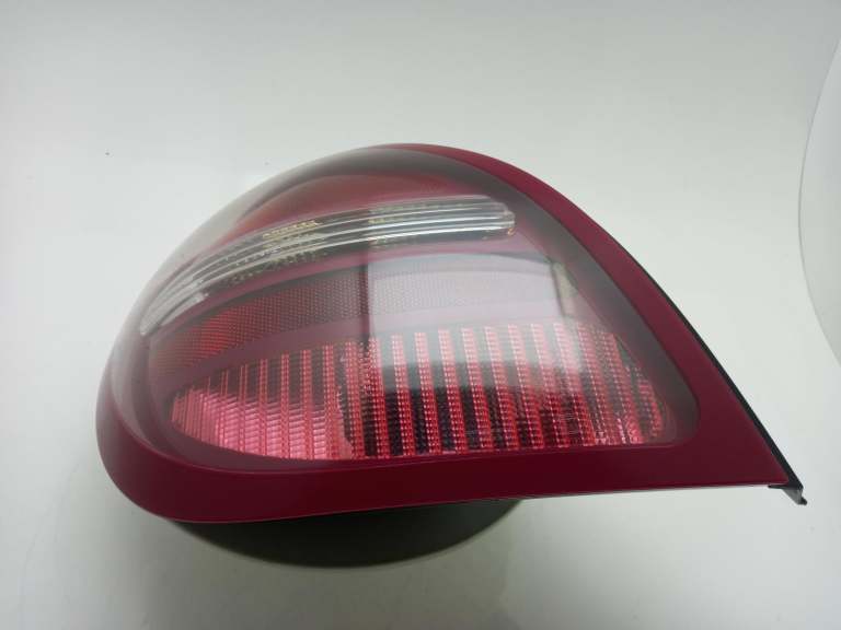 Nissan Almera Tail Light Rear Lamp N/S 2000-2003 5 Door Hatchback Lh 26555bm425