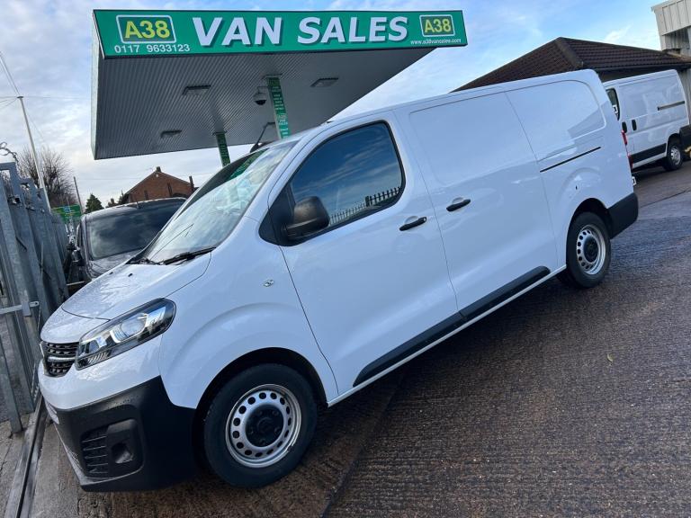 2023 Vauxhall Vivaro F2900 PRIME L2 H1 1.5D 100 BHP PANEL VAN EURO 6 PANEL VAN Diesel Manual