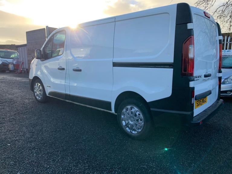2015 Renault Trafic SL27 ENERGY dCi 120 Business Van PANEL VAN Diesel Manual