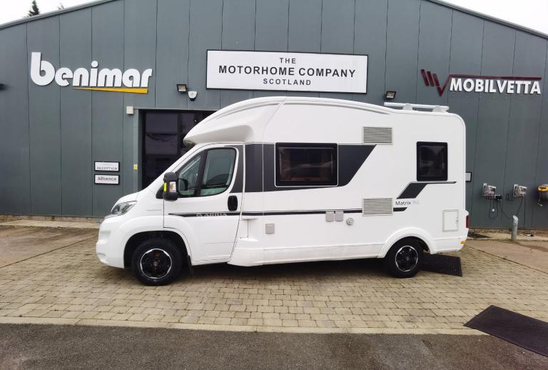 Adria 590st axess Motorhome