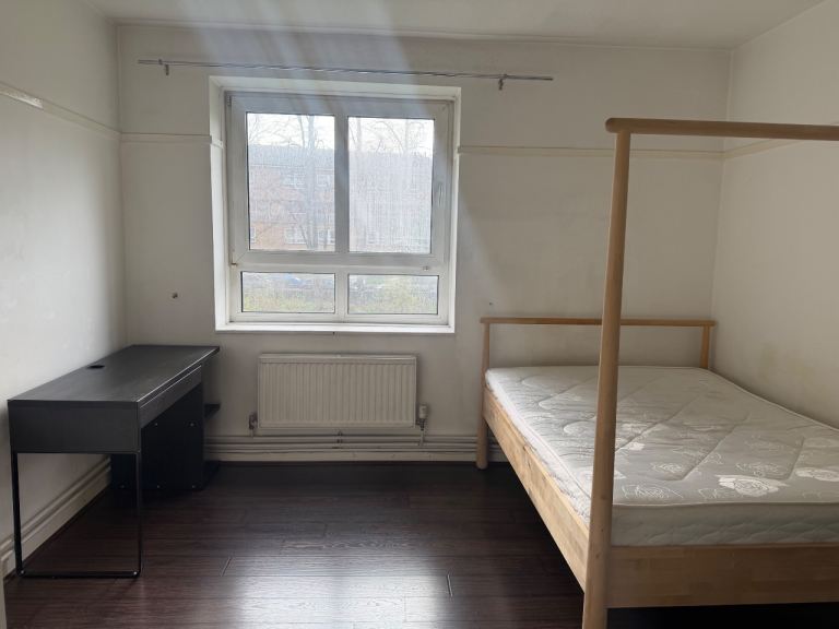 Double Room in a nice and quiet area