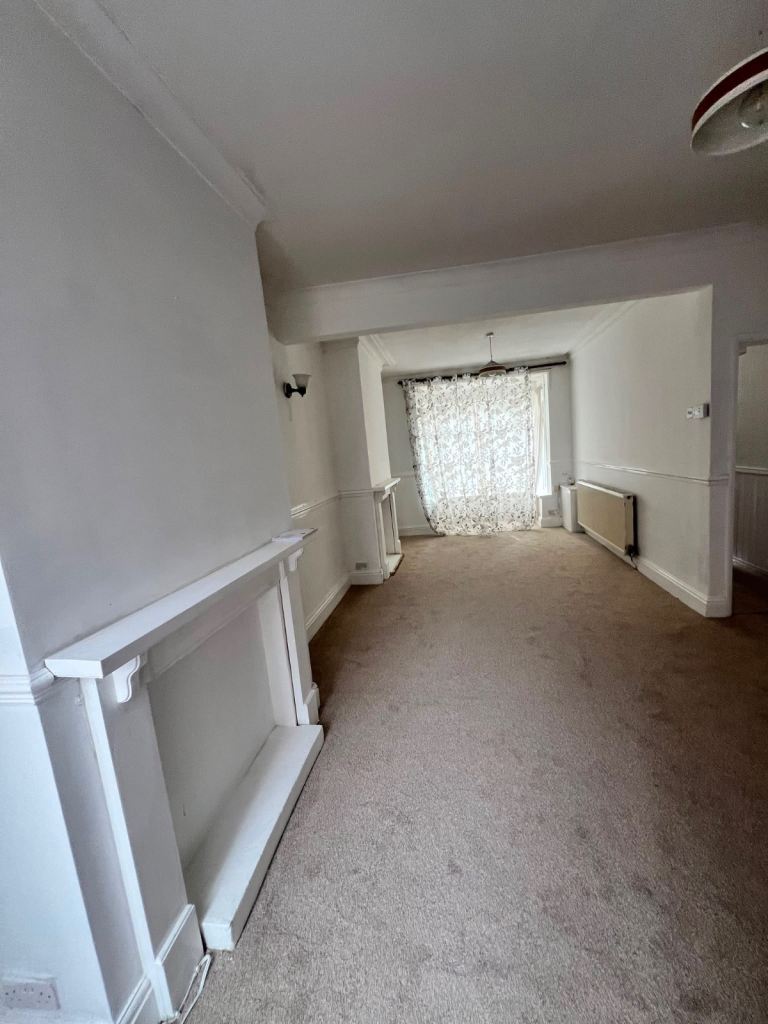 3 bedroom house in Bearwood