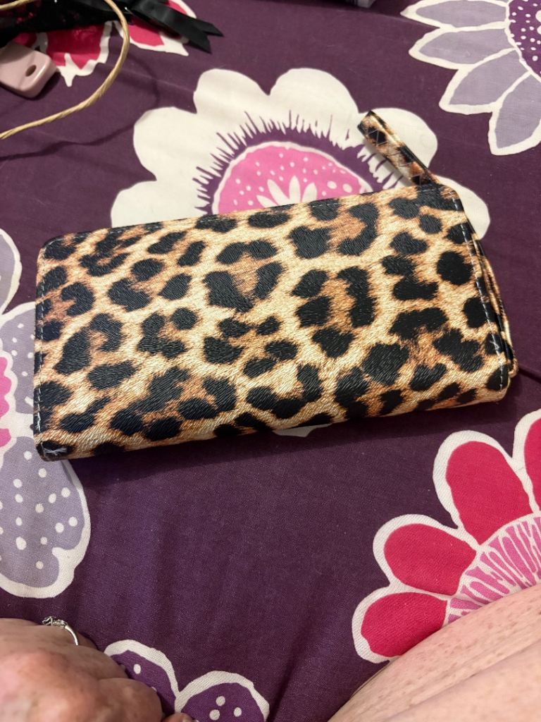 Leopard print purse/ wristlet 