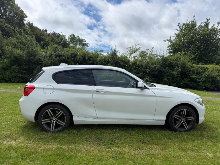 2016 BMW 1 Series 118i [1.5] Sport 3dr [Nav] HATCHBACK Petrol Manual