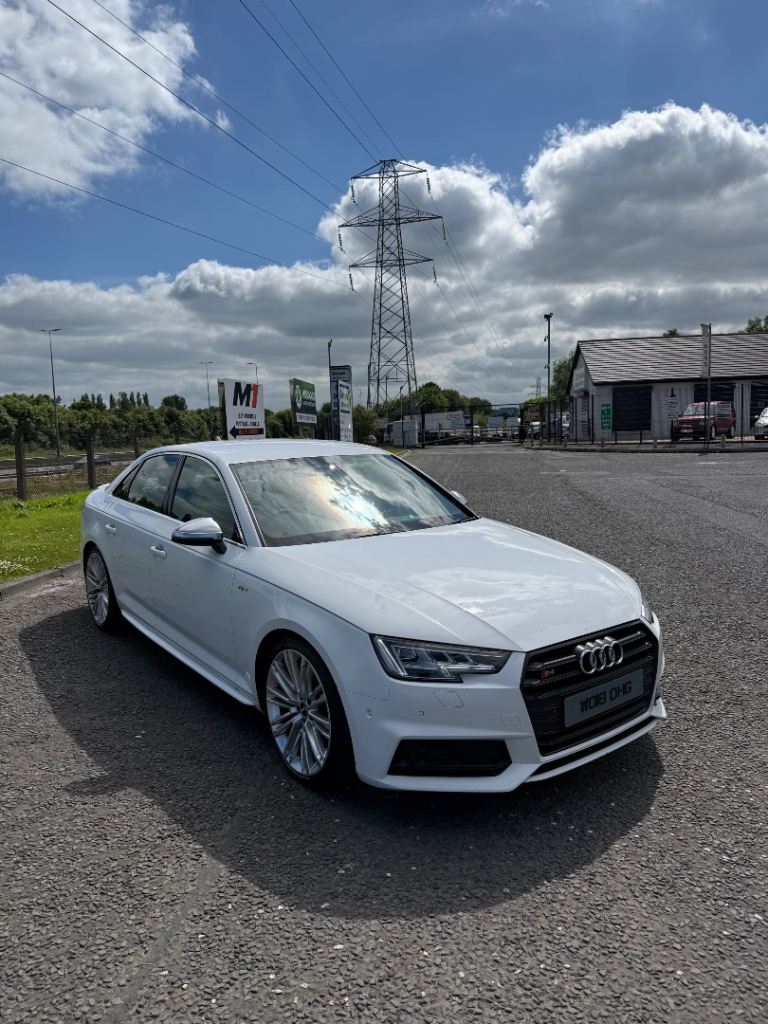 Audi s4