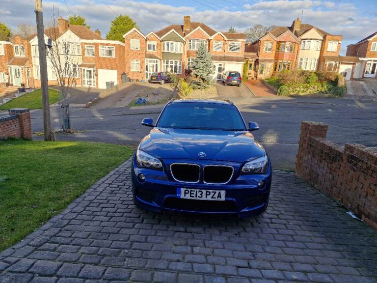 BMW X1 2013, Manual, 1995 (cc), 5 doors